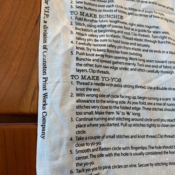 Dreamspinners Posies & Pets Child’s Vest VIP Cranston Cut and Sew XS - L - Picture 10 of 12